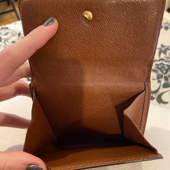 Louis Vuitton Card and Coin Wallet - Picture 2 of 5